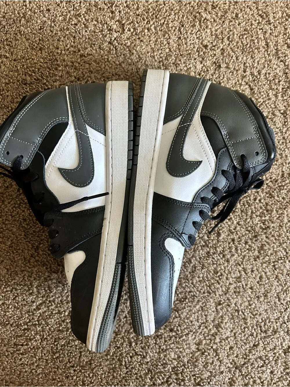 Nike Air Jordan 1 Mid Shoes Black Iron Grey White DQ8426-001 Men's Size 9